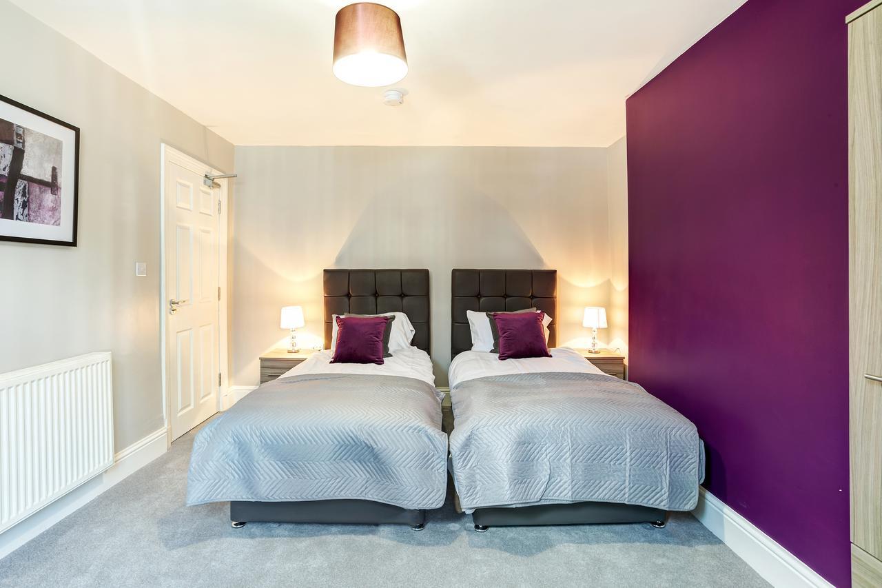 Hotel Clen Holme House à Crewe Extérieur photo